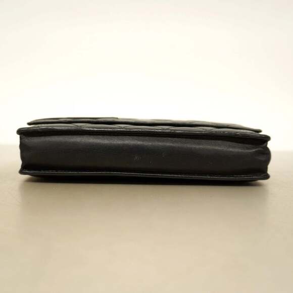 CHANEL Black Lambskin Leather Wallet - Picture 3 of 14